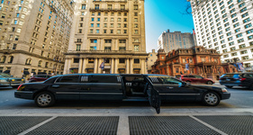 1-6 passenger limo to DIA airport in Vail, CO