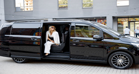 Top-rated van taxi for DIA airport in Vail, CO